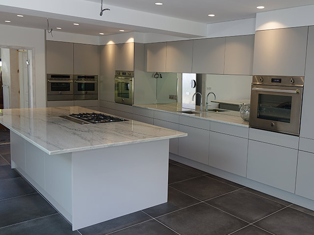 Handleless Kitchen